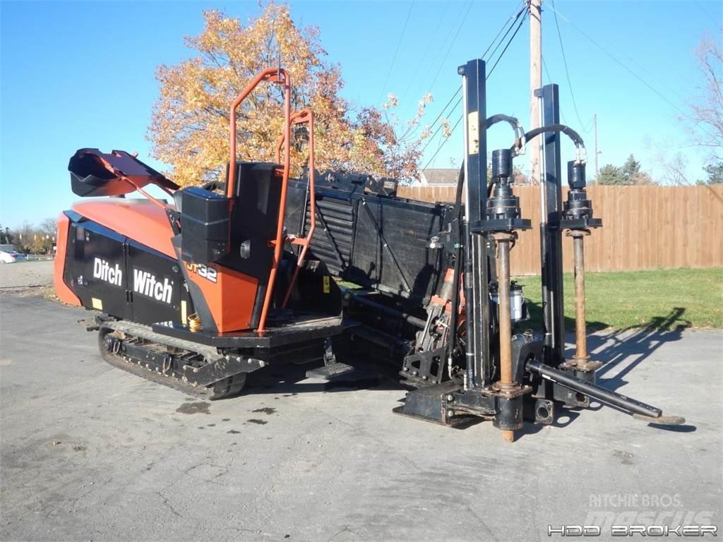 Ditch Witch JT32 Пробивни машини за хоризонтално сондиране