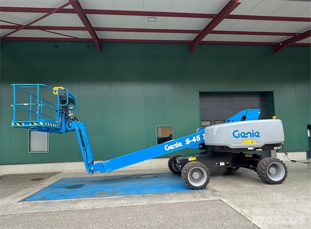 Genie S-45 XC Съчленени стрелови подемници