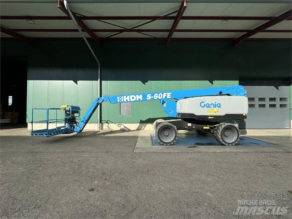 Genie S-60 FE Съчленени стрелови подемници