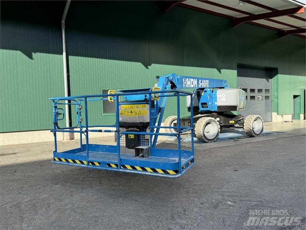 Genie S-60 FE Съчленени стрелови подемници