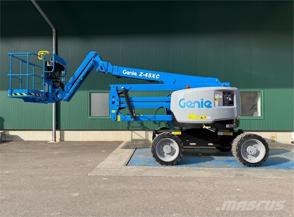 Genie Z-45 XC Съчленени стрелови подемници