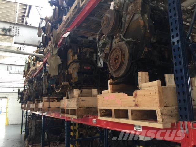 CAT C-12 Двигатели