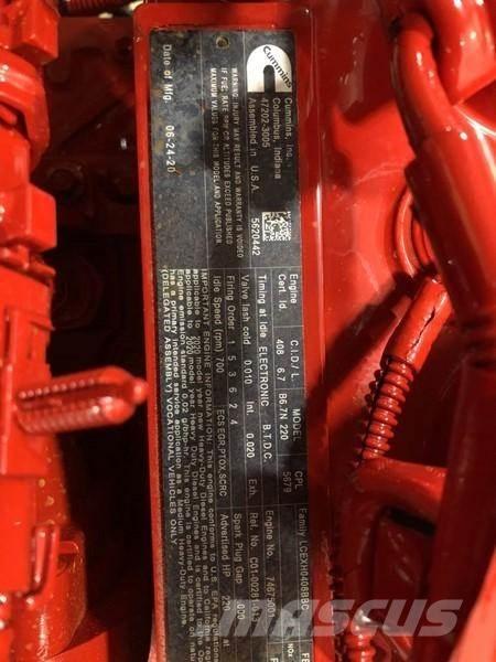 Cummins B6.7 Двигатели