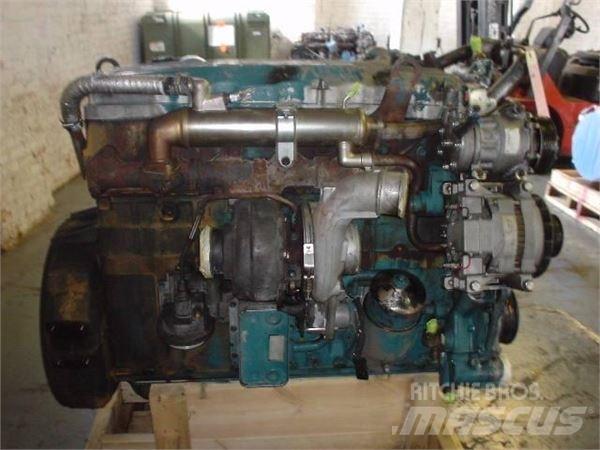 International DT 466E Двигатели