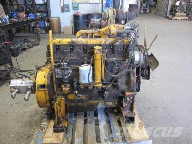 John Deere 6404T Двигатели
