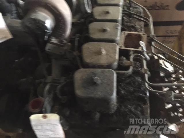 Komatsu SA6D102-1 Двигатели