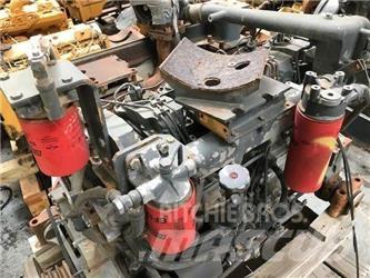 Komatsu SA6D125-2 Двигатели