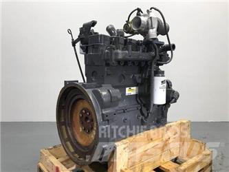 Komatsu SAA4D102E-2 Двигатели