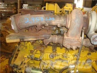 Komatsu SAA6D125E-3 Двигатели