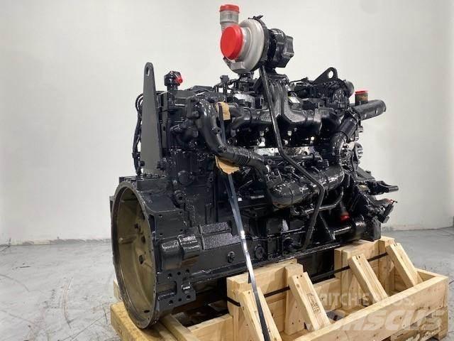 Komatsu SAA6D125E-5 Двигатели