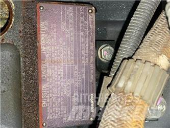 Komatsu SAA6D140E-5 Двигатели