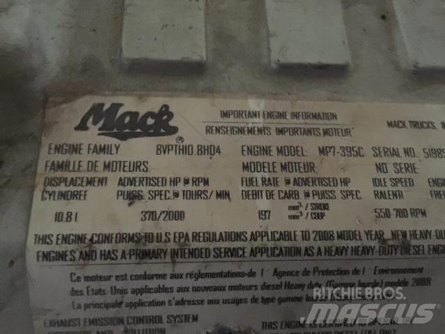 Mack MP7 Двигатели