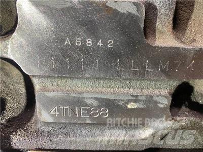 Yanmar 4TNE88 Двигатели