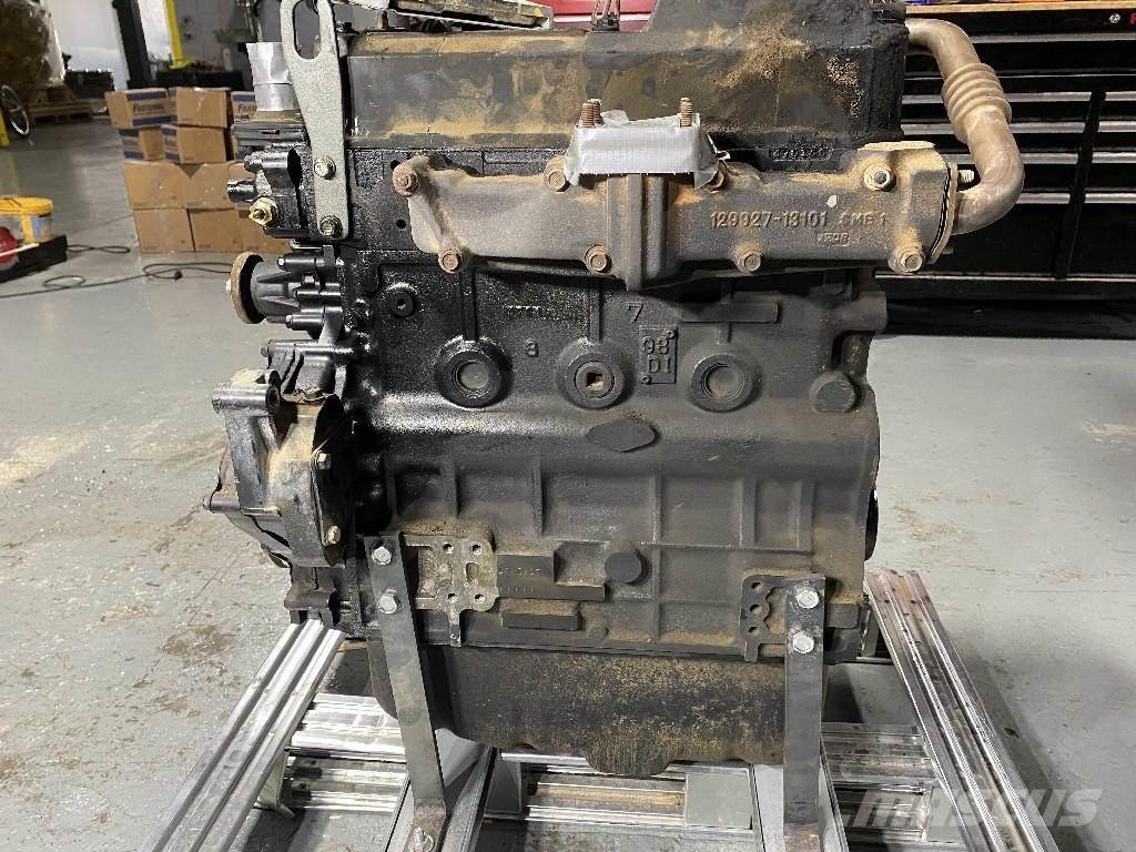 Yanmar 4TNV98T-ZXWTB Двигатели