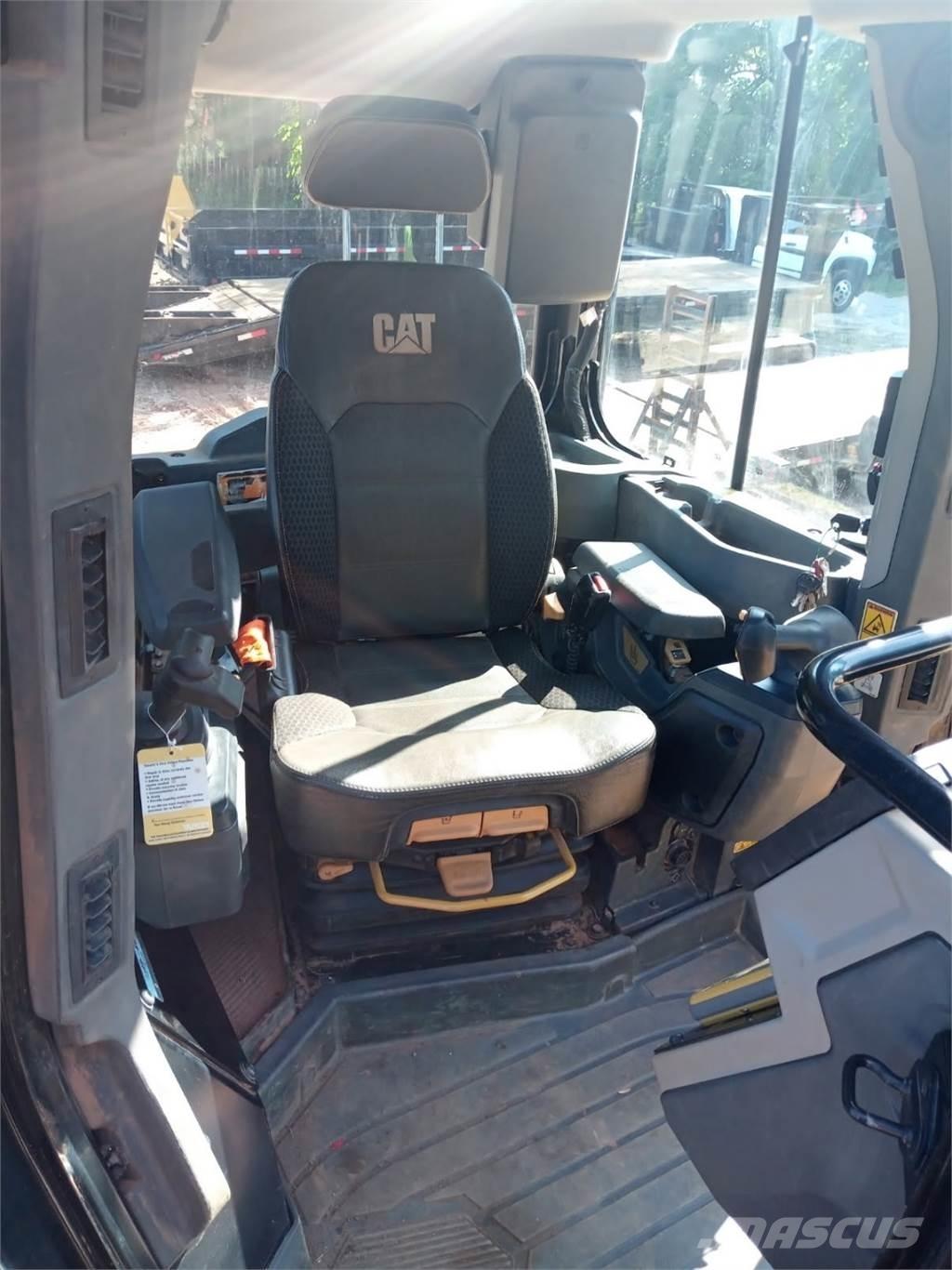 CAT D5 LGP Строителство - Други