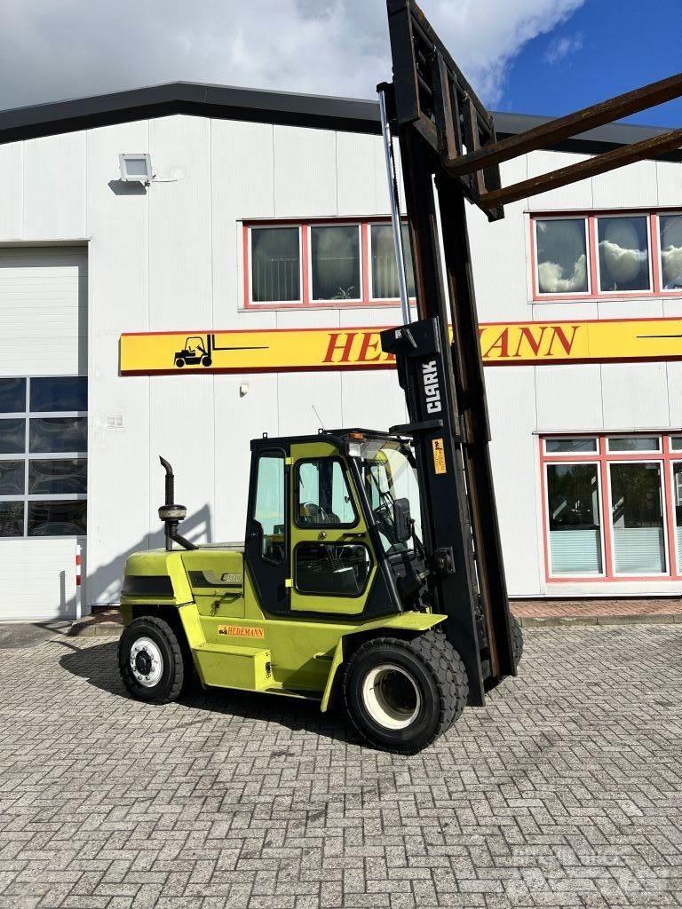 Clark C80D Дизелови камиони