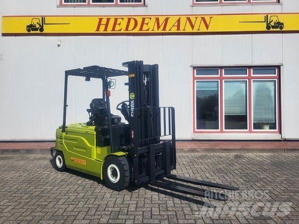 Clark GEX30L Електрически вилични кари-повдигачи
