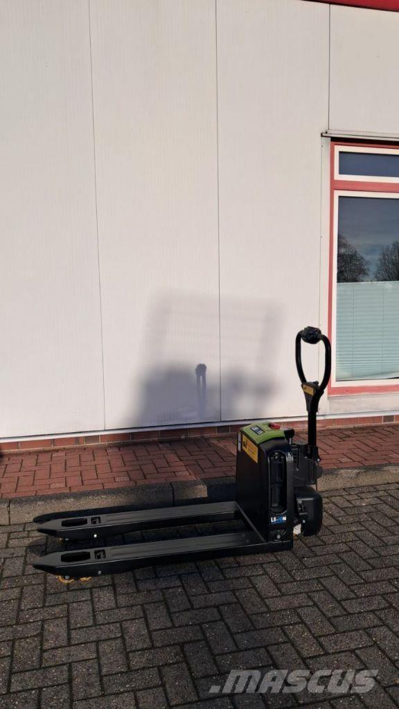 Clark LWio15 Ръчно водими