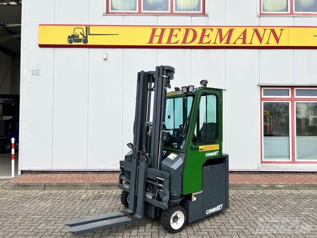 Combilift CBE 3000 Страничен товарач
