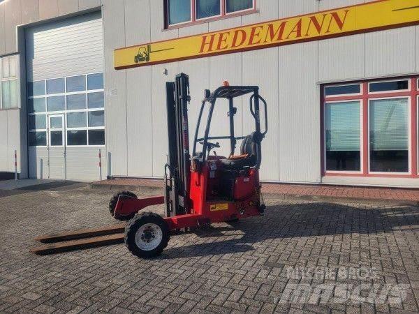 Moffett M4 25.3 Камиони за херавни местности