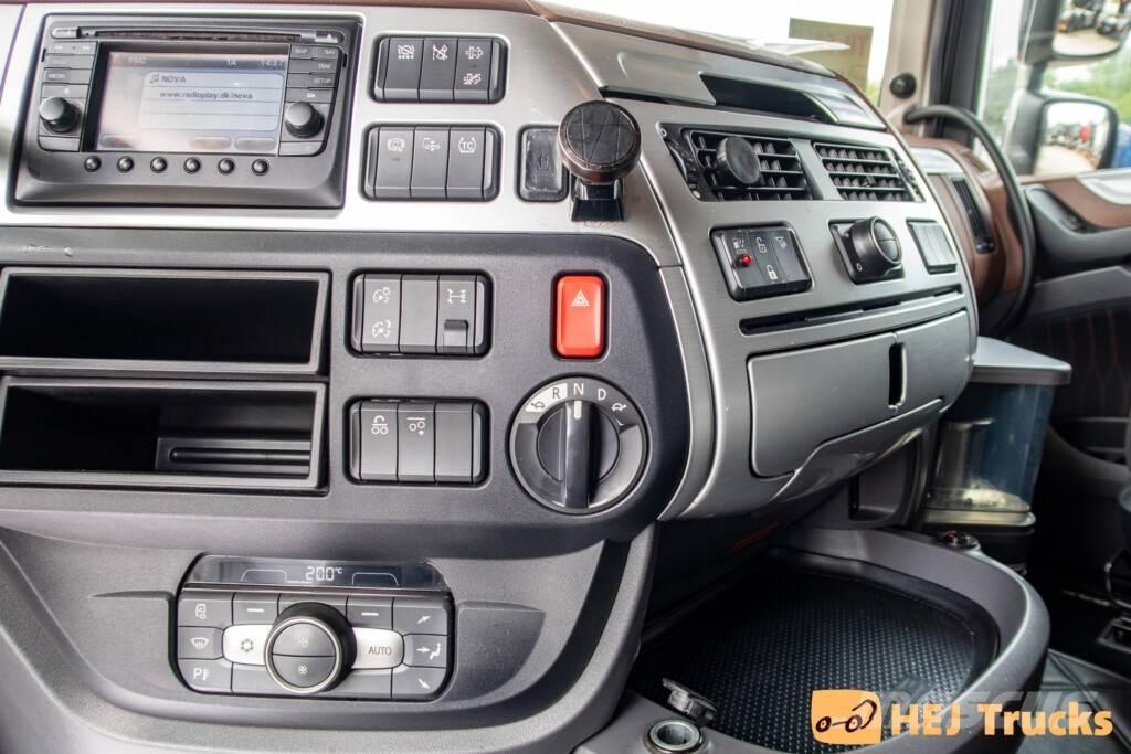 DAF XF 530 6x2 FTS Влекачи