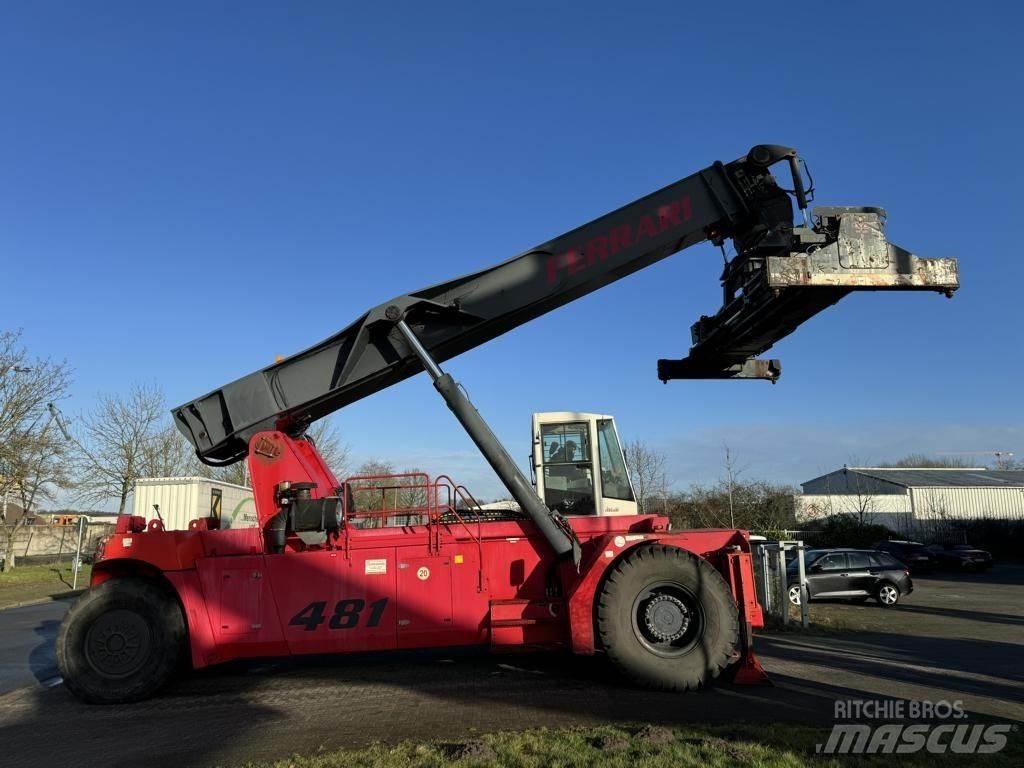 CVS Ferrari F481 Кари повдигачи на контейнери