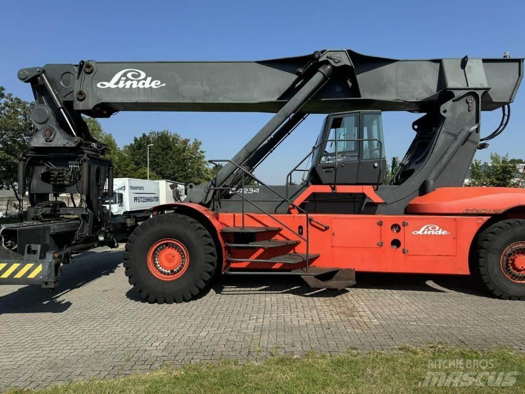 Linde C4234TL Кари повдигачи на контейнери