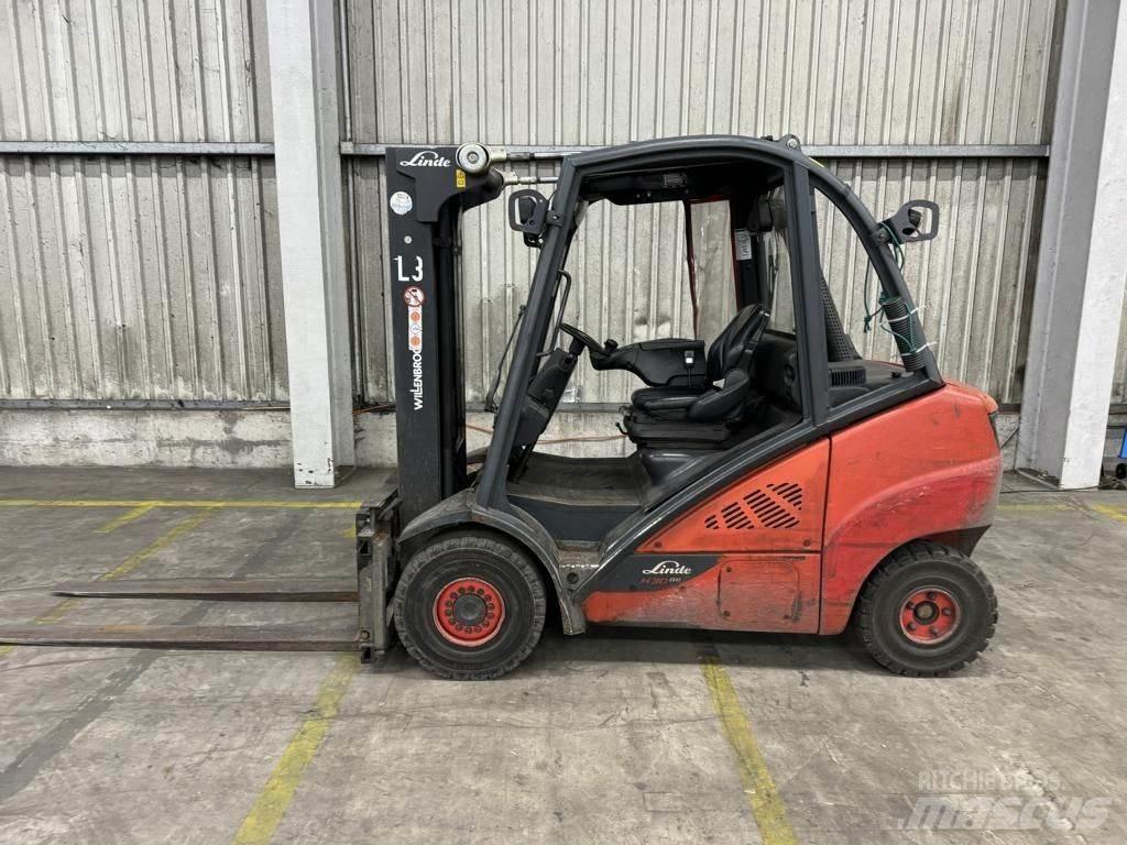 Linde H30D-02 Дизелови камиони