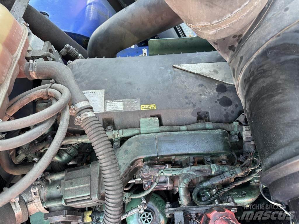 SMV 13,6-600C Дизелови камиони