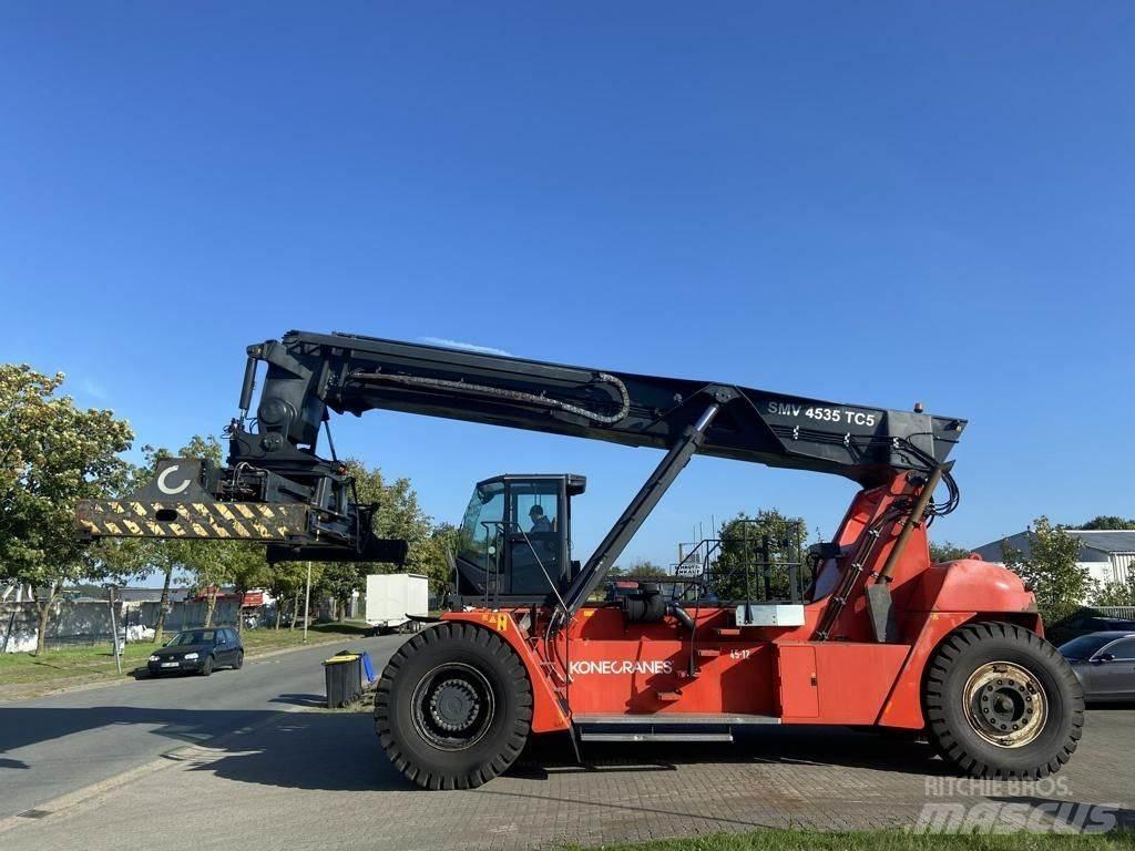 SMV 4535TC5 Кари повдигачи на контейнери