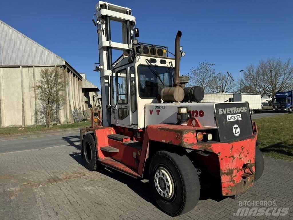 Svetruck 13.6-120-32 Дизелови камиони