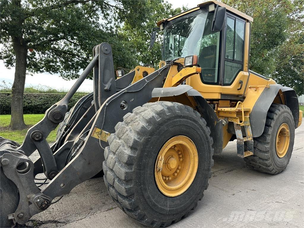 Volvo L120F Колесни товарачи