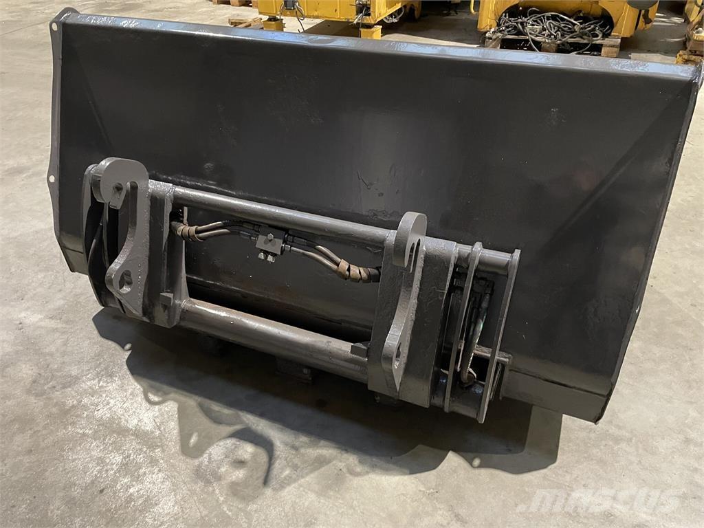  1.80 kbm Højtipskovl Кофи