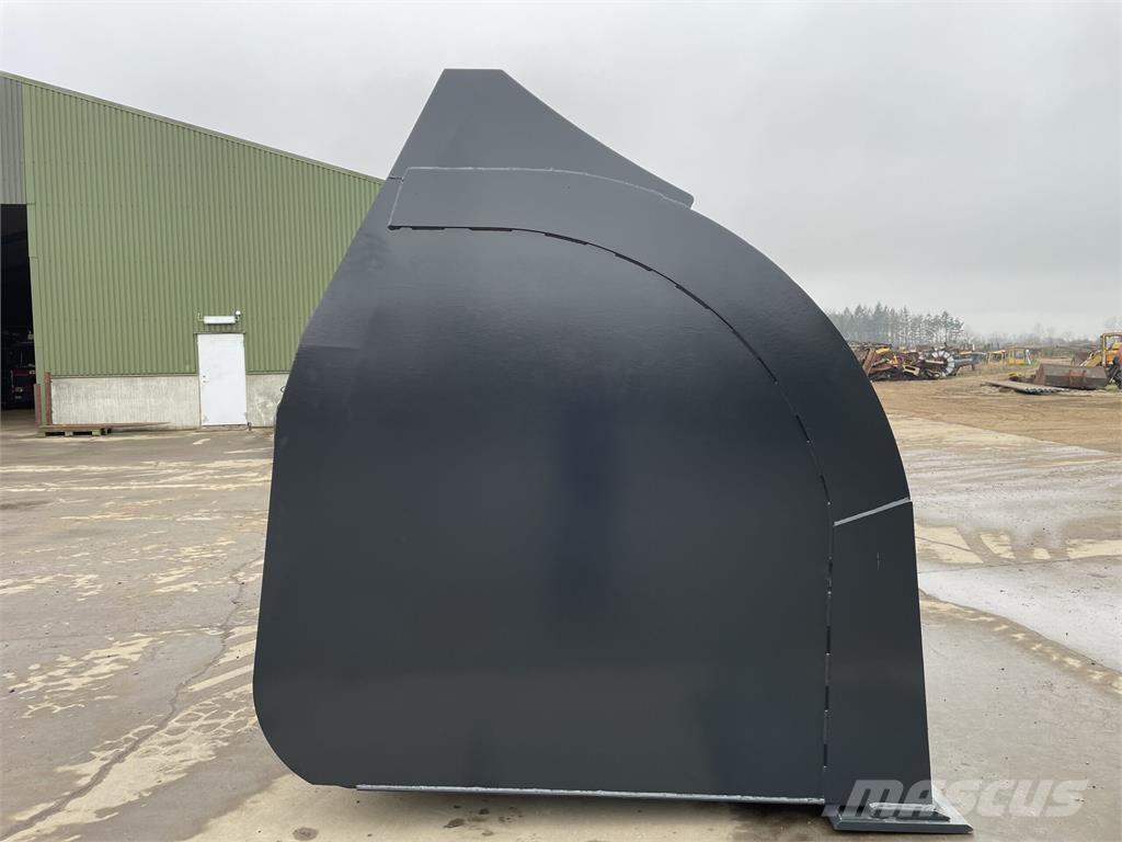  18 kbm Højtipskovl Кофи