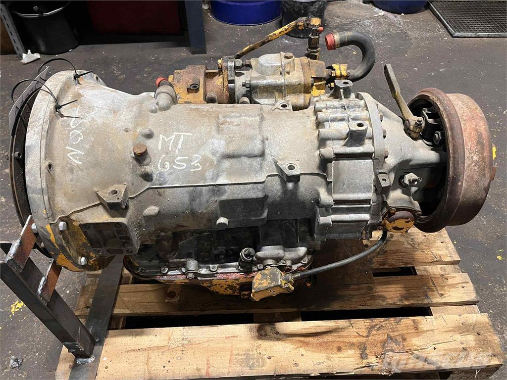 Allison MT653 transmission Предаване