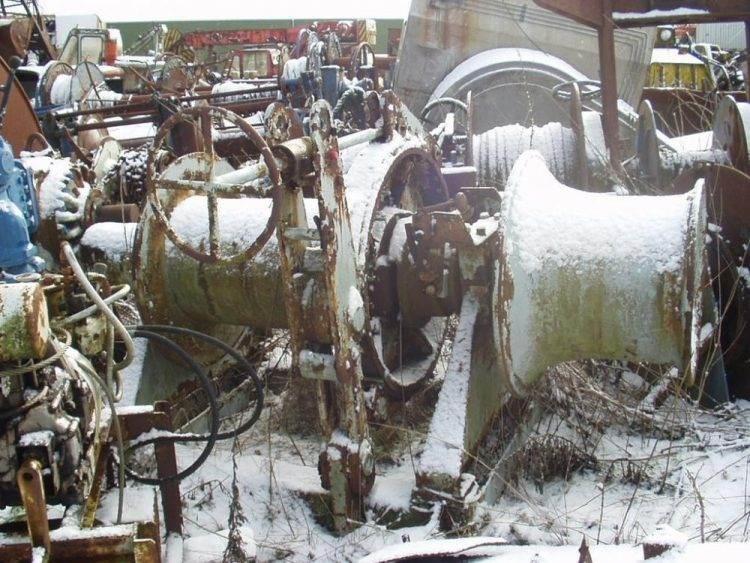  Ankerspil ex. Hvidbjørn Подемници, лебедки и елеватори за материали
