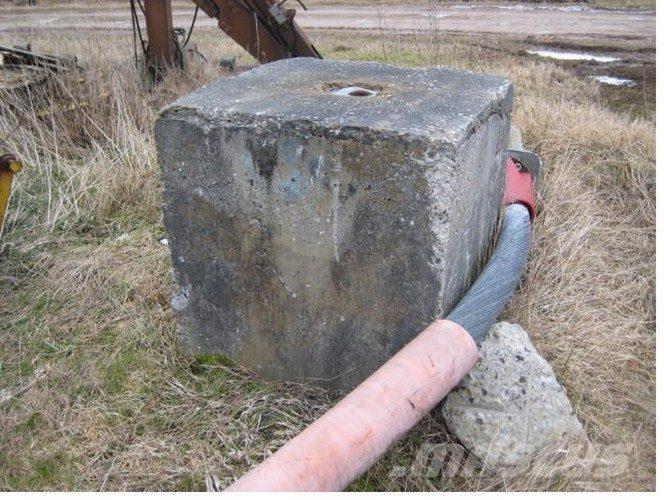  Ballastvægt 1 stk. - 2300 kg Части и оборудване за кранове
