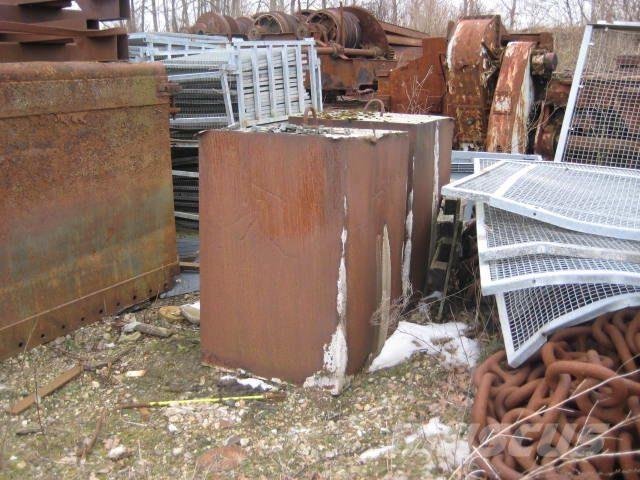  Ballastvægte 4 stk. - 2300 kg Части и оборудване за кранове
