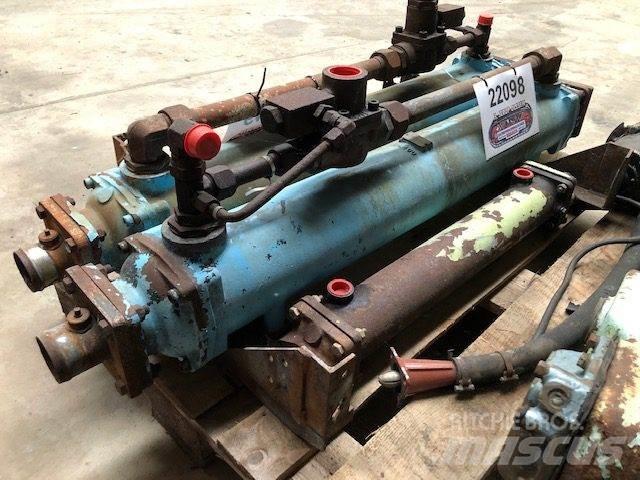 Bowman GL400 Oliekøler Строителство - Други