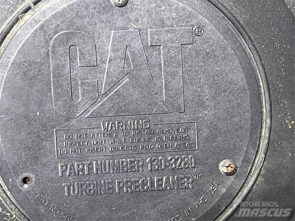 CAT 323D forfilterenhed Строителство - Други