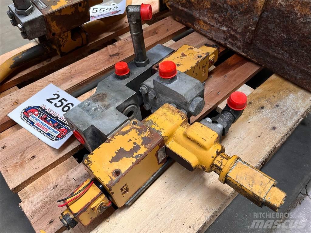 CAT 323D kontraventil Хидравлични