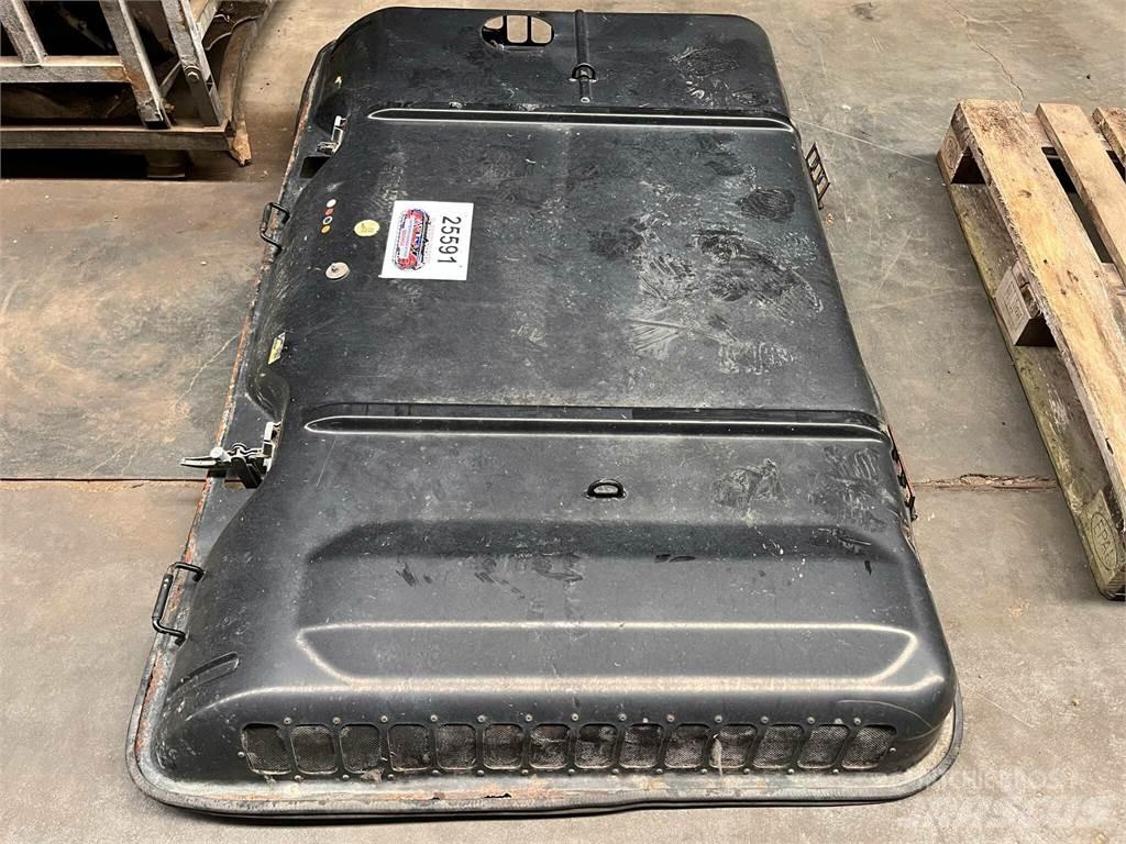 CAT 323D motorhjelm Други компоненти