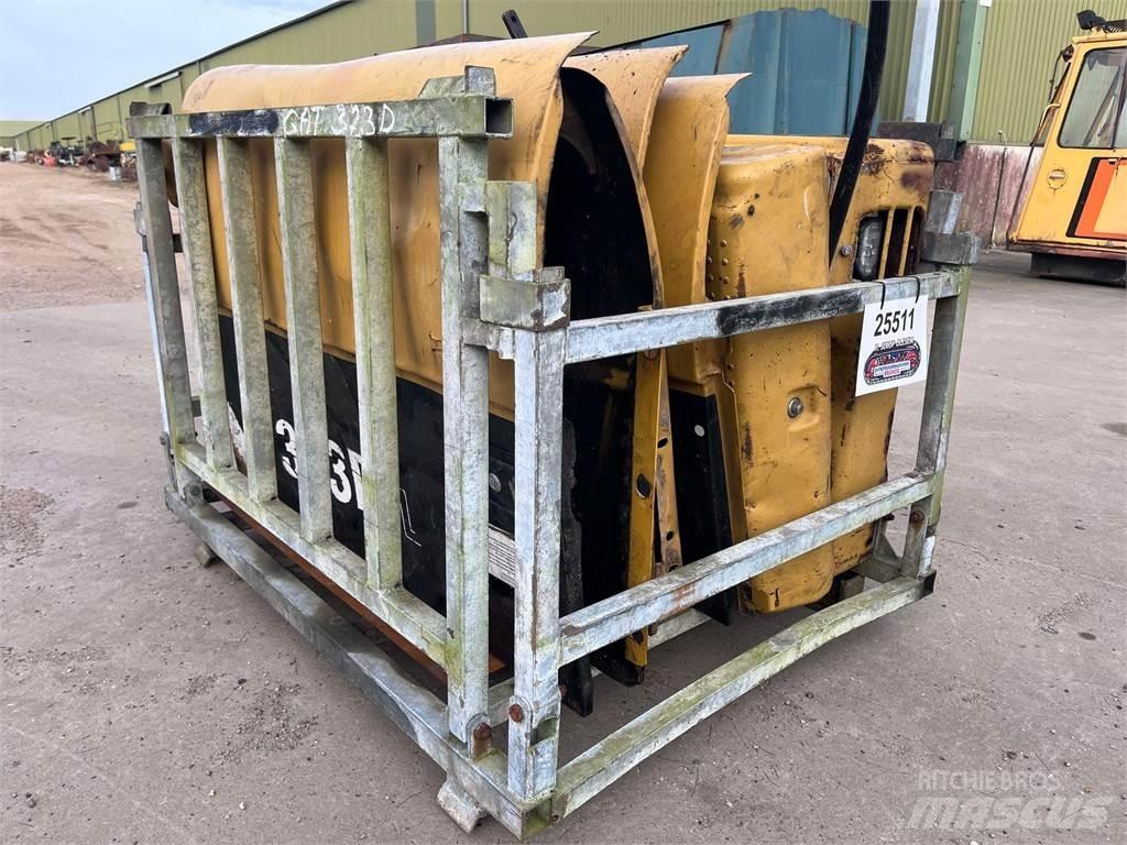 CAT 323D Skærme Други компоненти