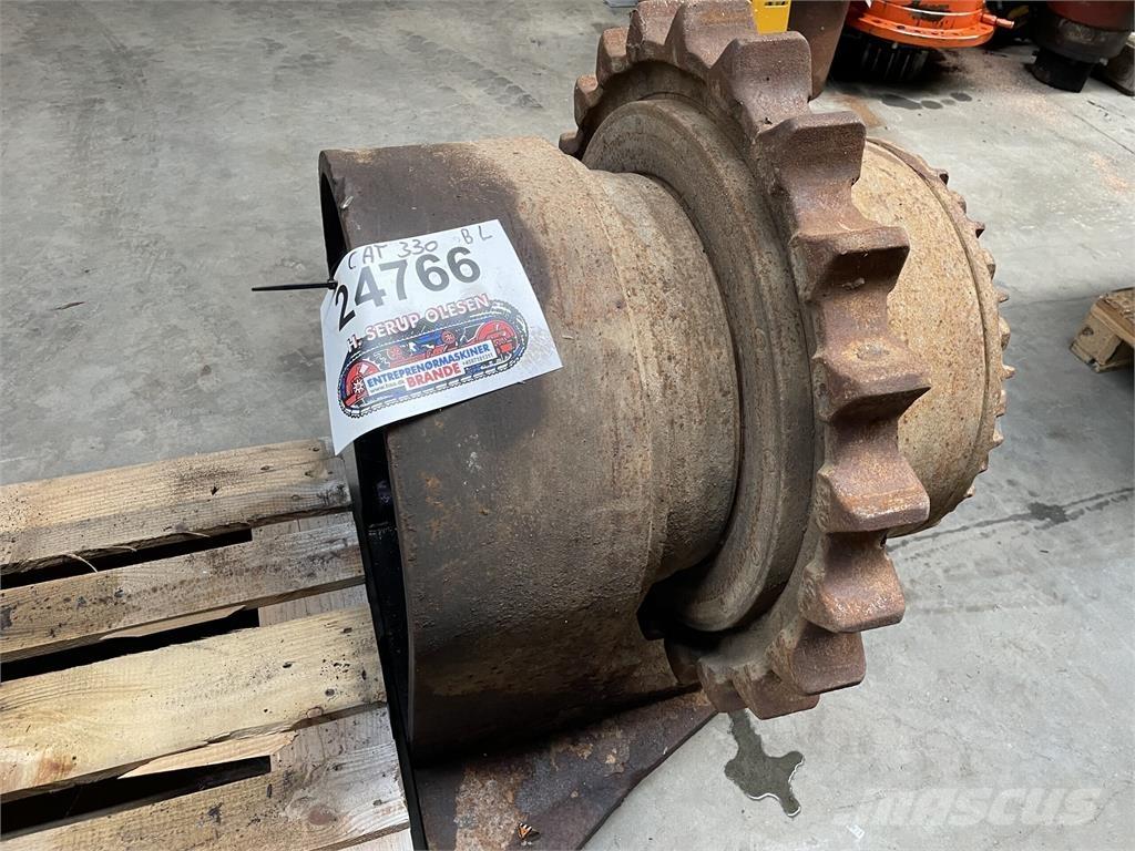 CAT 330B Køregear Предаване