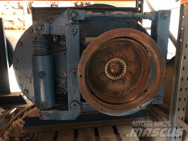 Demag spil Подемници, лебедки и елеватори за материали
