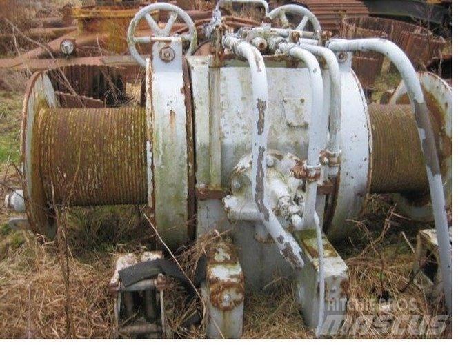  Double drum hydr. winch Подемници, лебедки и елеватори за материали
