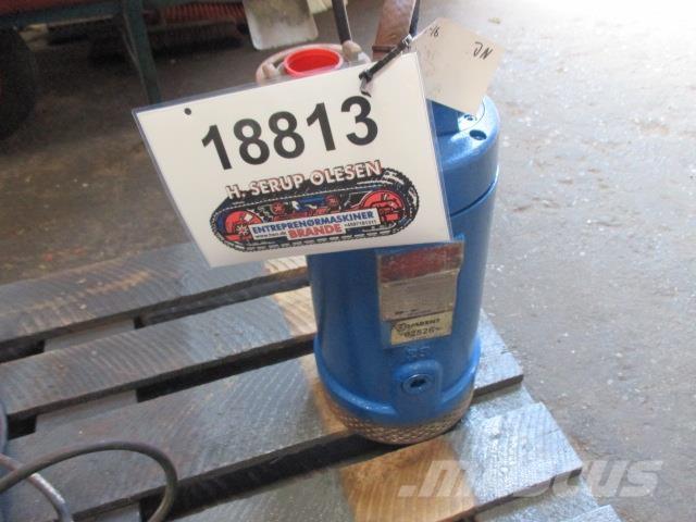  Dykpumpe fabr. Comrent Водни помпи
