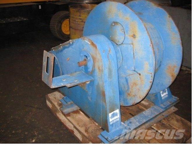  Hydr. Nørlau sondespil Подемници, лебедки и елеватори за материали
