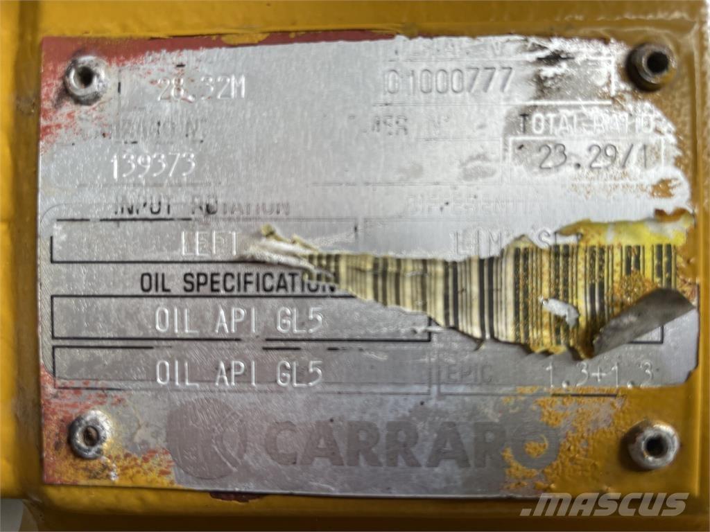 Hydrema 906C frontaksel Оси
