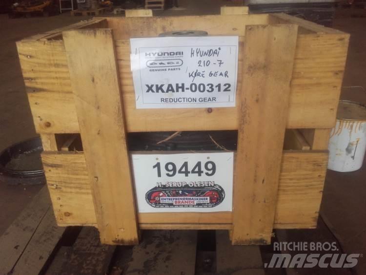 Hyundai R210LC-7 Køregear Предаване